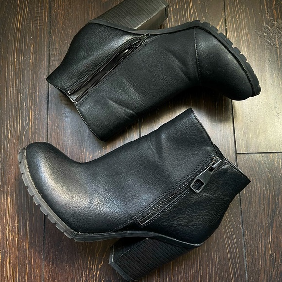 Faux Leather Ankle Booties - Picture 1 of 4
